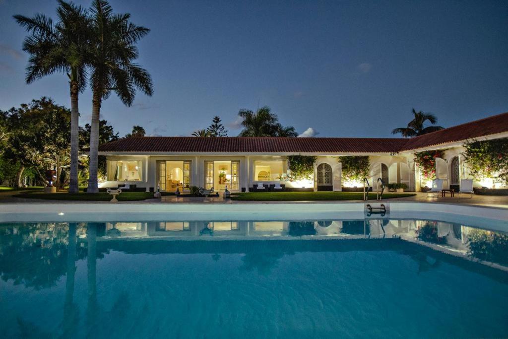 Villa Piera Maspalomas マスパロマス エクステリア 写真